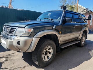 2000 Nissan Patrol V (Y61), зелёный, 1490000 рублей, вид 2