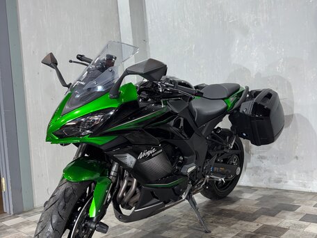 2022 Kawasaki Ninja 1000 SX, чёрный, 1199000 рублей, вид 5