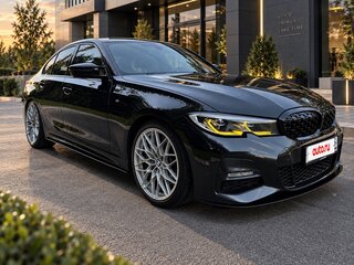 2020 BMW 3 серии 320i xDrive VII (G2x), чёрный, 3550000 рублей, вид 1