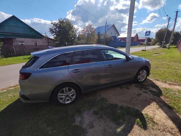 2019 Kia Ceed III, серебристый, 1750000 рублей - вид 1