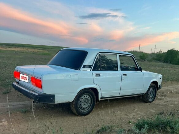 2006 Lada (ВАЗ) 2107, белый, 127000 рублей