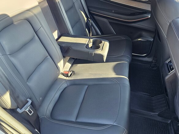 2023 Exeed LX I Рестайлинг, белый, 2000000 рублей - вид 11