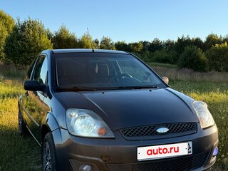 2006 Ford Fiesta Mk5, серый, 355000 рублей, вид 2