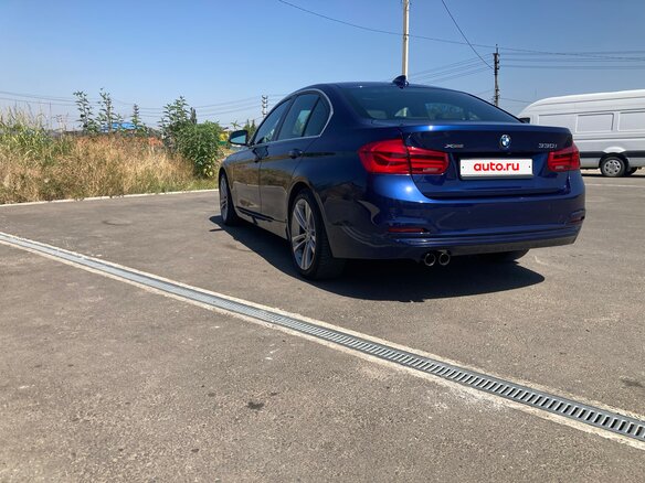 2018 BMW 3 серии 330i xDrive VI (F3x) Рестайлинг, синий, 2300000 рублей - вид 11