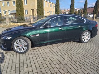 2021 Jaguar XF II Рестайлинг, зелёный, 3999000 рублей, вид 4