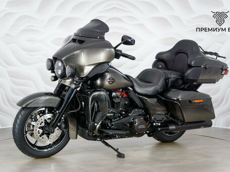 2018 Harley-Davidson CVO Limited, чёрный, 2485000 рублей, вид 3