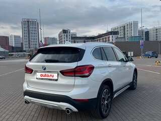2020 BMW X1 Long 20Li sDrive II (F48) Рестайлинг, белый, 2690000 рублей, вид 4