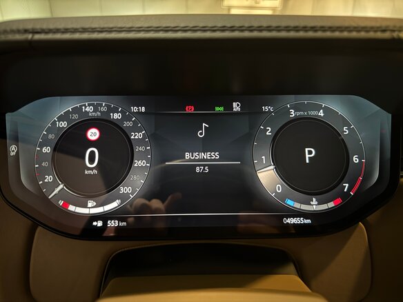 2023 Land Rover Range Rover P530 MHEV Long V, белый, 18000000 рублей - вид 2