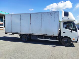 2017 Hino Series 300 (Dutro), белый, 1500000 рублей, вид 3