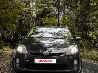2010 Toyota Prius III (XW30), чёрный, 750000 рублей, вид 2