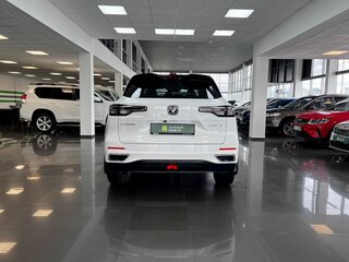 2024 Changan UNI-S I, белый, 2295000 рублей, вид 4