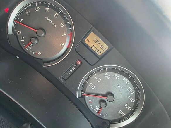 2011 Honda Stream II Рестайлинг, серый - вид 15