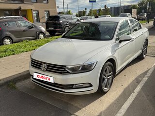 2016 Volkswagen Passat B8, белый, 1465000 рублей, вид 1