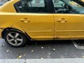2003 Mazda 3 I (BK), жёлтый, 100000 рублей - вид 5