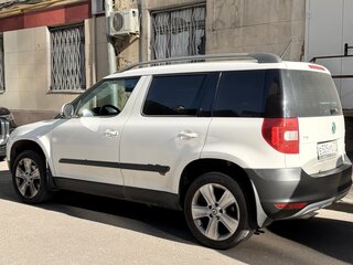 2013 Skoda Yeti I, белый, 790000 рублей, вид 4