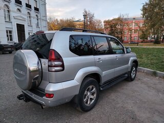 2004 Toyota Land Cruiser Prado 4-speed 120 Series, серебристый, 1650000 рублей, вид 3