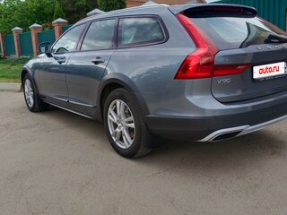 2017 Volvo V90 Cross Country I, серебристый, 2405500 рублей, вид 3