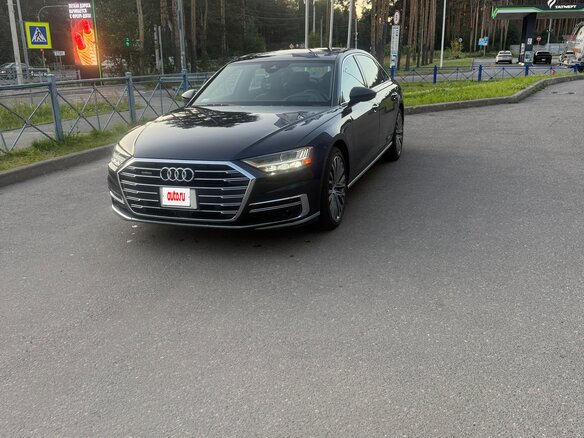 2019 Audi A8 Long 55 TFSI IV (D5), синий, 5250000 рублей - вид 13