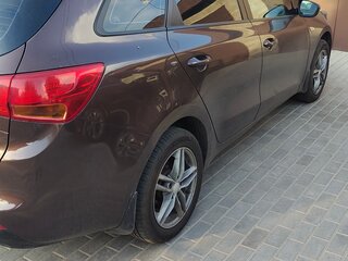 2014 Kia Ceed II, коричневый, 950000 рублей, вид 3