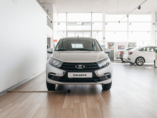 2026 Lada (ВАЗ) Granta Active Cross I Рестайлинг, серебристый, 1411000 рублей, вид 2