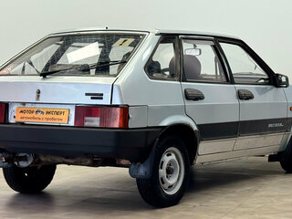 2001 Lada (ВАЗ) 2109, серебристый, 75000 рублей, вид 4