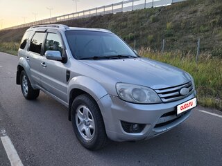 2008 Ford Escape I Рестайлинг 2, серебристый, 300000 рублей, вид 3