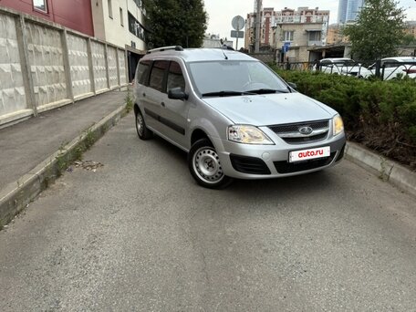 2013 Lada (ВАЗ) Largus I, серебристый, 570000 рублей, вид 2