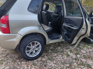 2007 Hyundai Tucson I, серебристый, 670000 рублей, вид 5