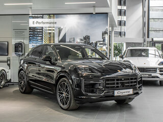 2026 Porsche Cayenne Coupé III Рестайлинг, чёрный, 17299000 рублей, вид 2