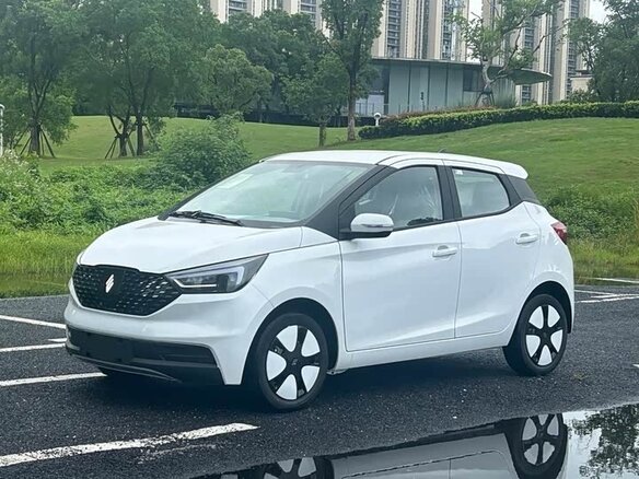 2026 JMEV EV3 30.24 kWh, белый, 1160000 рублей - вид 2