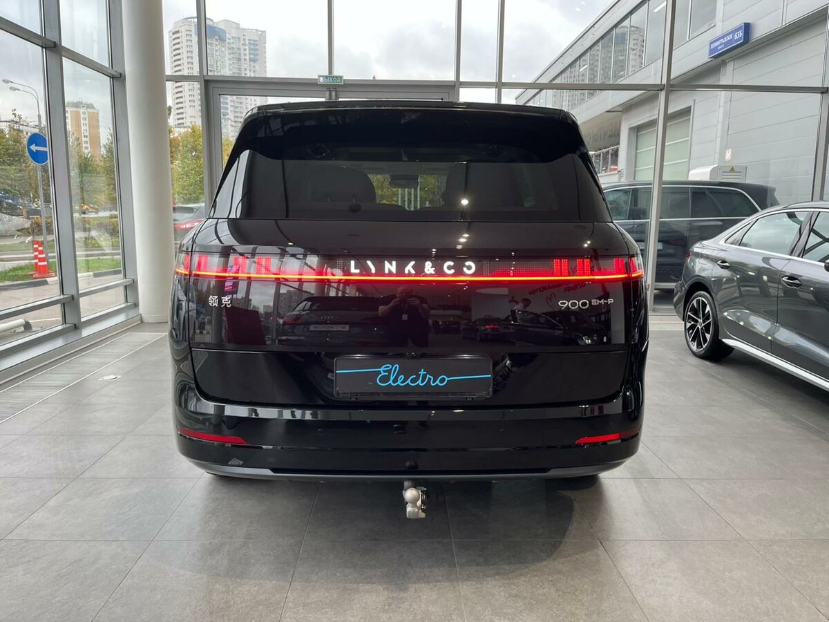 Открыть фотографии: Lynk & Co 900