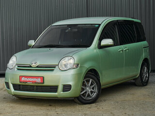 2012 Toyota Sienta I Рестайлинг 2, зелёный, 900000 рублей, вид 1