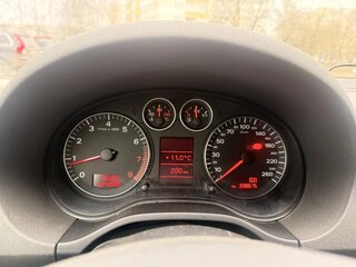 2004 Audi A3 II (8P), серый, 500000 рублей, вид 5