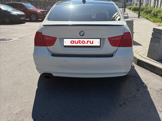 2010 BMW 3 серии 318i V (E90/E91/E92/E93) Рестайлинг, белый, 850000 рублей, вид 4