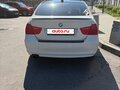 2010 BMW 3 серии 318i V (E90/E91/E92/E93) Рестайлинг, белый, 650000 рублей - вид 3