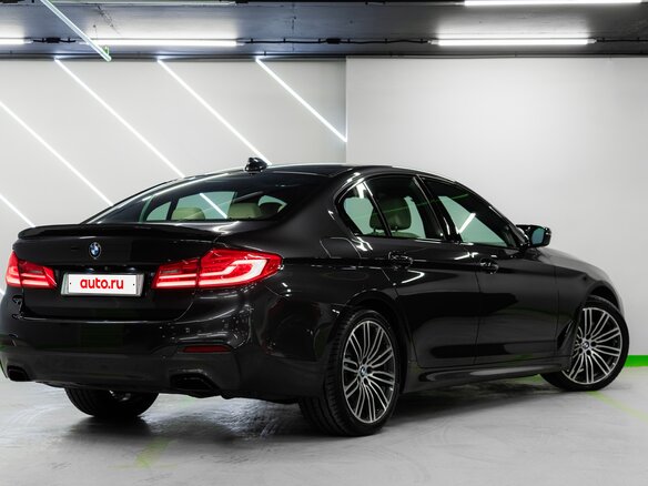 2018 BMW 5 серии 530i xDrive VII (G30/G31/G38), серый, 3790000 рублей - вид 5