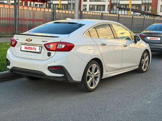 2017 Chevrolet Cruze II, белый, 1200000 рублей, вид 3