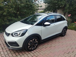 2020 Honda Fit III Рестайлинг, белый, 1570000 рублей, вид 1