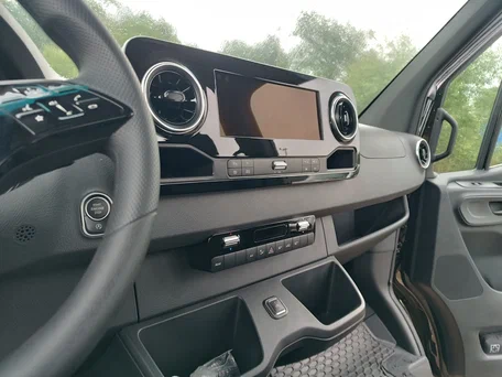 2024 Mercedes-Benz Sprinter, чёрный, 11150000 рублей, вид 3