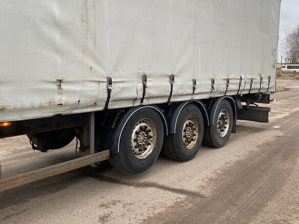 2010 DAF XF 105, жёлтый, 3255000 рублей - вид 4