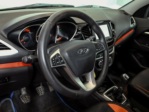 2019 Lada (ВАЗ) Vesta SW Cross I, оранжевый - вид 15