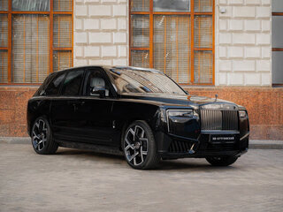 2025 Rolls-Royce Cullinan Black Badge I Рестайлинг (Series II), чёрный, 65000000 рублей, вид 1