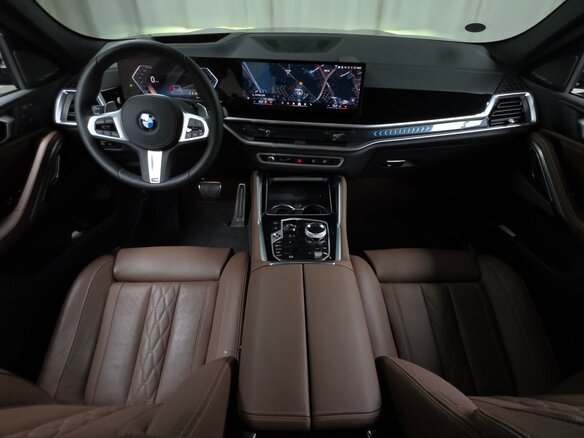 2025 BMW X6 40i III (G06) Рестайлинг, серебристый - вид 9