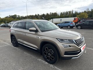 2020 Skoda Kodiaq I, коричневый, 3450000 рублей, вид 3