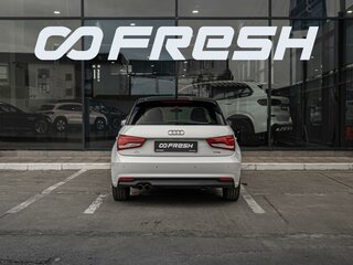 2015 Audi A1 I (8X) Рестайлинг, белый, 1540000 рублей, вид 4