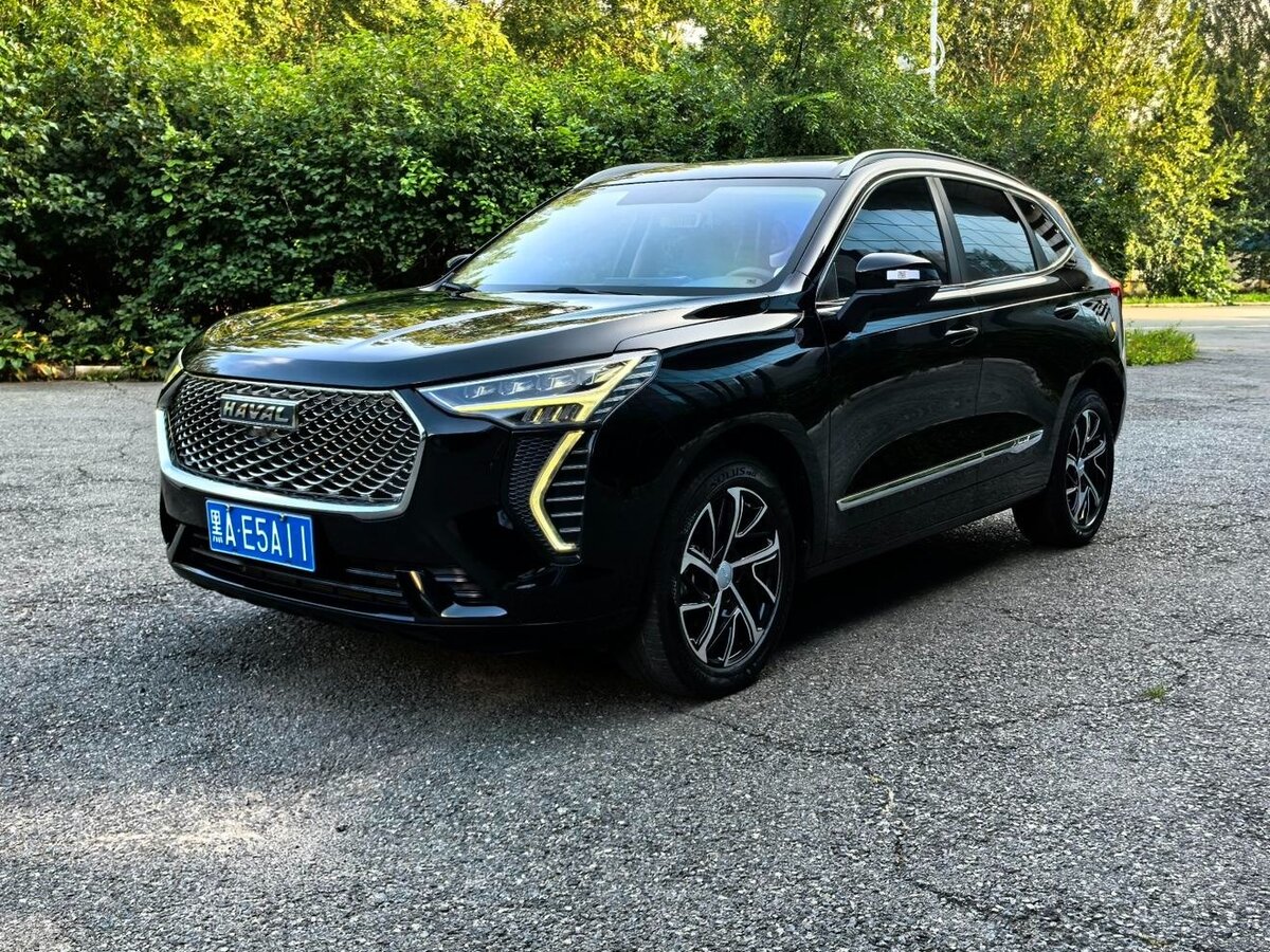 Открыть фотографии: Haval Jolion I