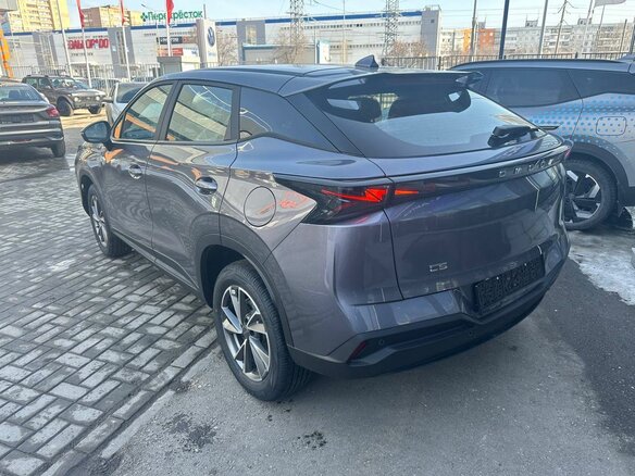 2026 Omoda C5 II, серый, 2349000 рублей - вид 5