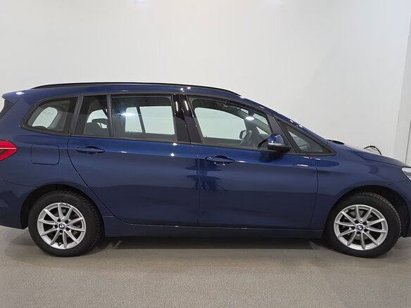 2022 BMW 2 серии Gran Tourer Gran Tourer 216d F46 Рестайлинг, синий, 2502702 рублей - вид 3