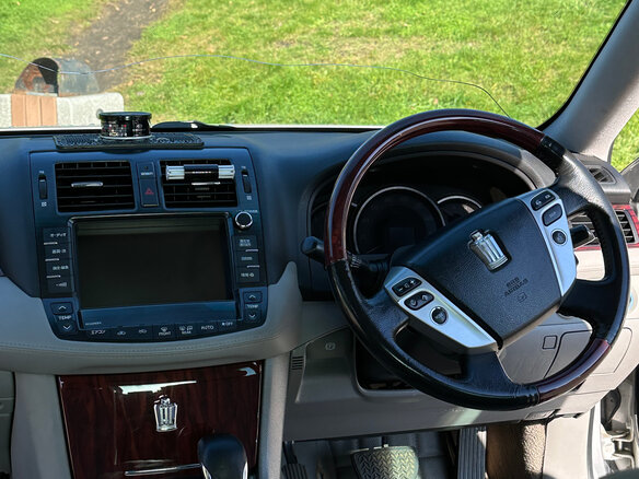 2010 Toyota Crown XIII (S200), серый, 1500000 рублей - вид 21