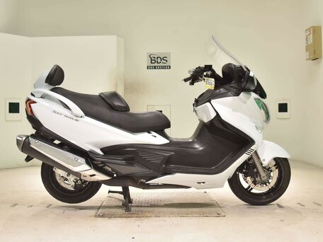 2013 Suzuki Burgman (SkyWave) 650, белый, 647000 рублей, вид 2